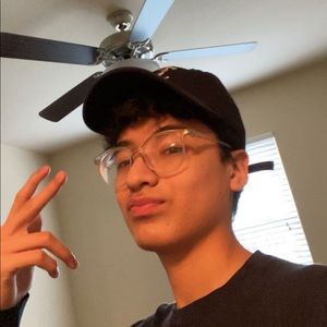 Meet your Posher, Alvin